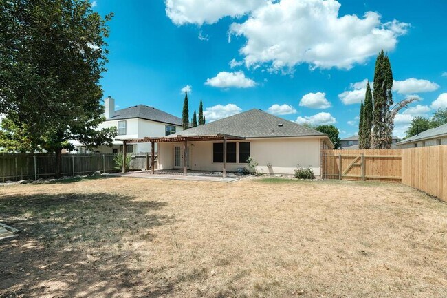 Building Photo - 2016 Horizon Park Blvd