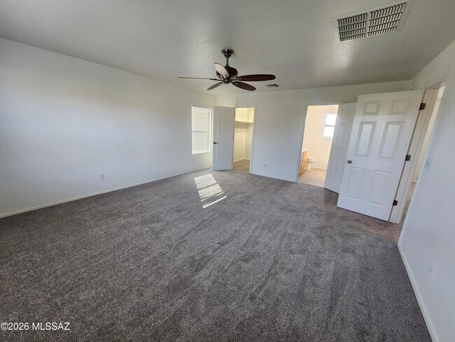 Building Photo - 13697 E Oxmoor Valley Dr