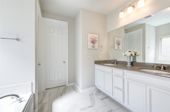 Building Photo - 9618 Eastern Sky Ln