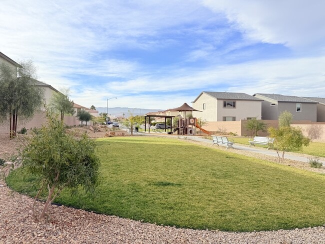 Building Photo - 6038 Swift Lariat St