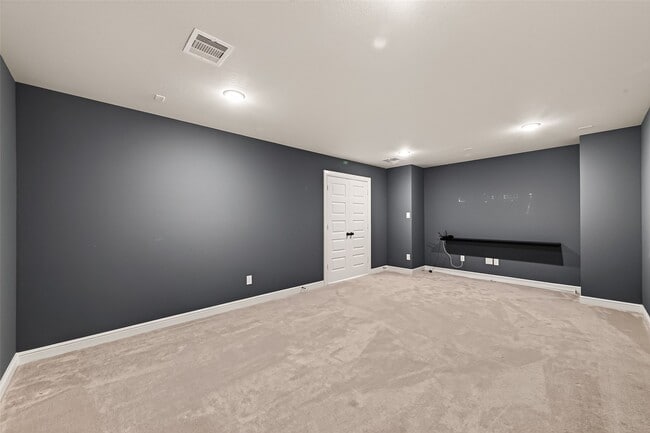 Building Photo - 8522 Belfast Mnr Ln