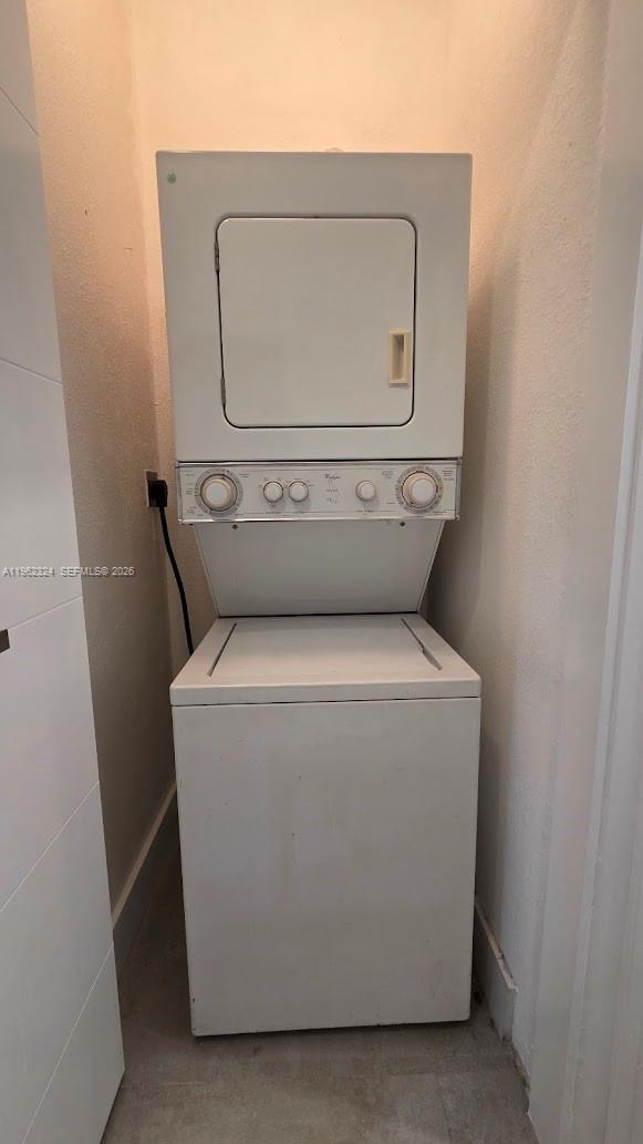 Building Photo - 17820 NW 73rd Ave