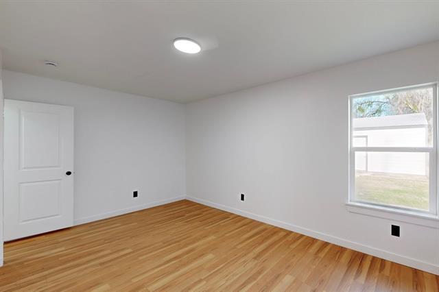Building Photo - 2802 N Masters Dr