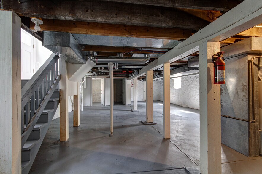 Building Photo - 2646 Melvin Ave