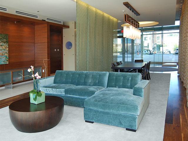 Building Photo - 100 Exchange St