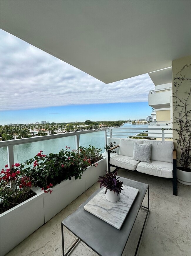 Building Photo - 5600 Collins Ave