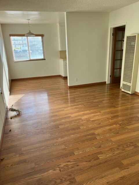 living room - 1640 Berkeley St