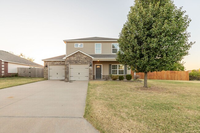 Building Photo - 3 Bed | 2.5 Bath in Broken Arrow!