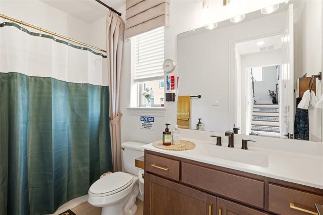 Building Photo - 3201 Casablanca St