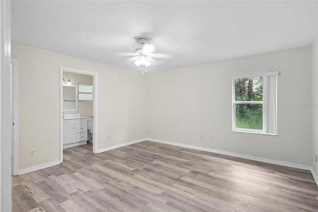 Building Photo - 120 Coral Reef Ct N