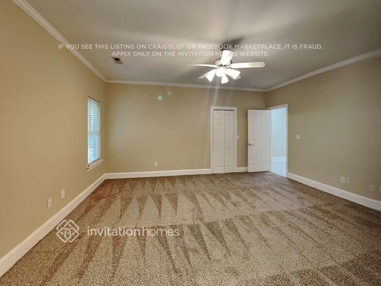 Building Photo - 10305 Waxhaw Hwy