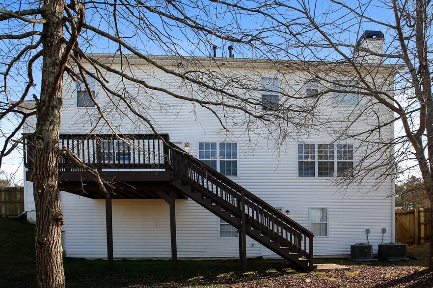 Building Photo - 1033 Saddle Brooke Dr