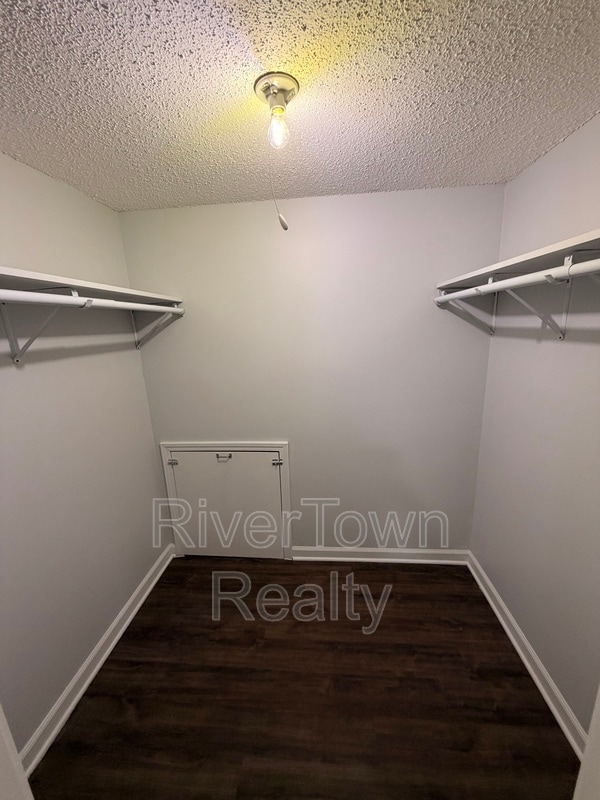 Building Photo - 2974 Crowell St