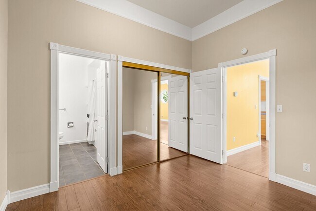Building Photo - Charming Solar Home in Portland Woodlawn Neighborhood