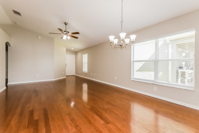 Building Photo - 911 Seminole Sky Dr