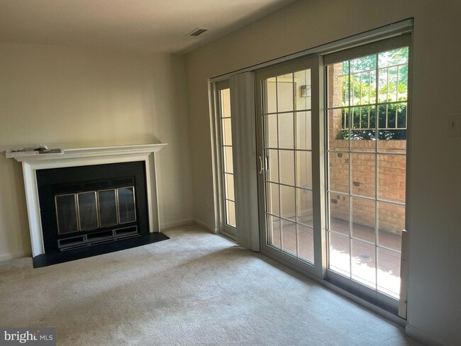 Building Photo - 12 Rain Flower Path