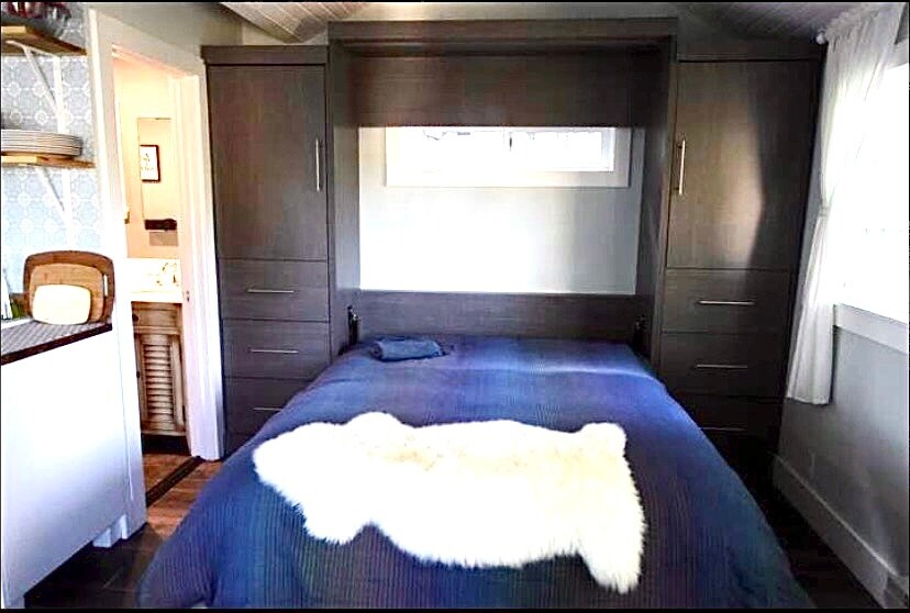 Building Photo - 575 Valle Vista Ave