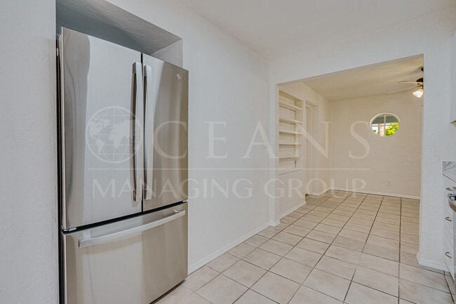 Building Photo - Updated Beachside Ormond Home