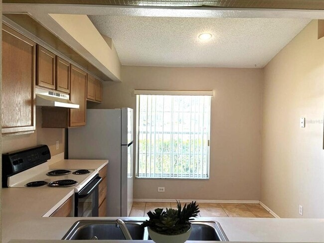 Building Photo - 1244 Barefoot Bay Dr
