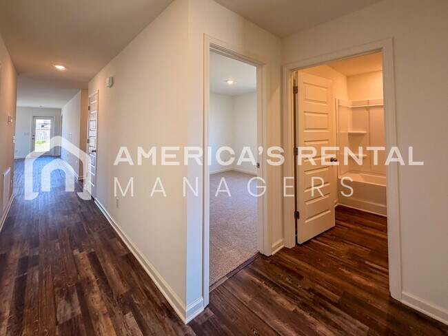 Building Photo - DEPOSIT PENDING! Sign a 13-month lease by 3/31/2026 to receive a $500 Gift Card! New Construction...