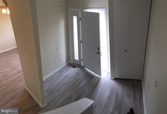 Building Photo - 1998 Cambridge Dr