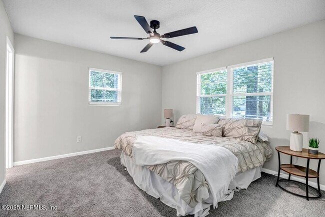 Building Photo - Waterfront 3 BR 2 BA Remodeled Rental Home