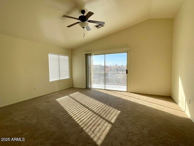 Building Photo - 1702 E Blackhawk Dr