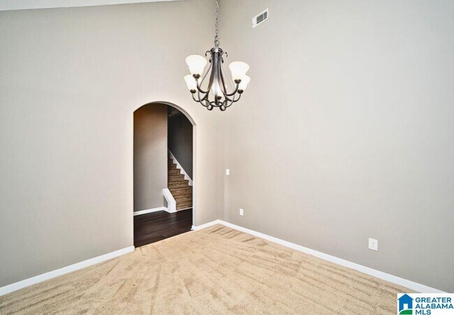 Building Photo - 315 Polo Ct