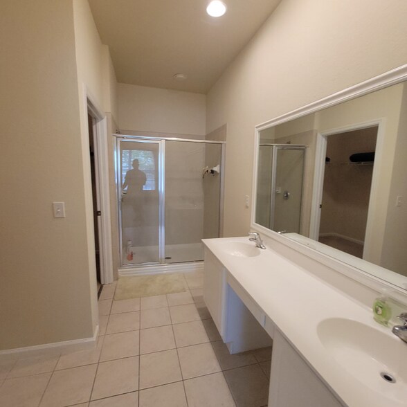 Building Photo - 3351 Whitestone Cir