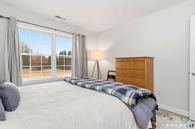 Building Photo - 4 Chatfield St