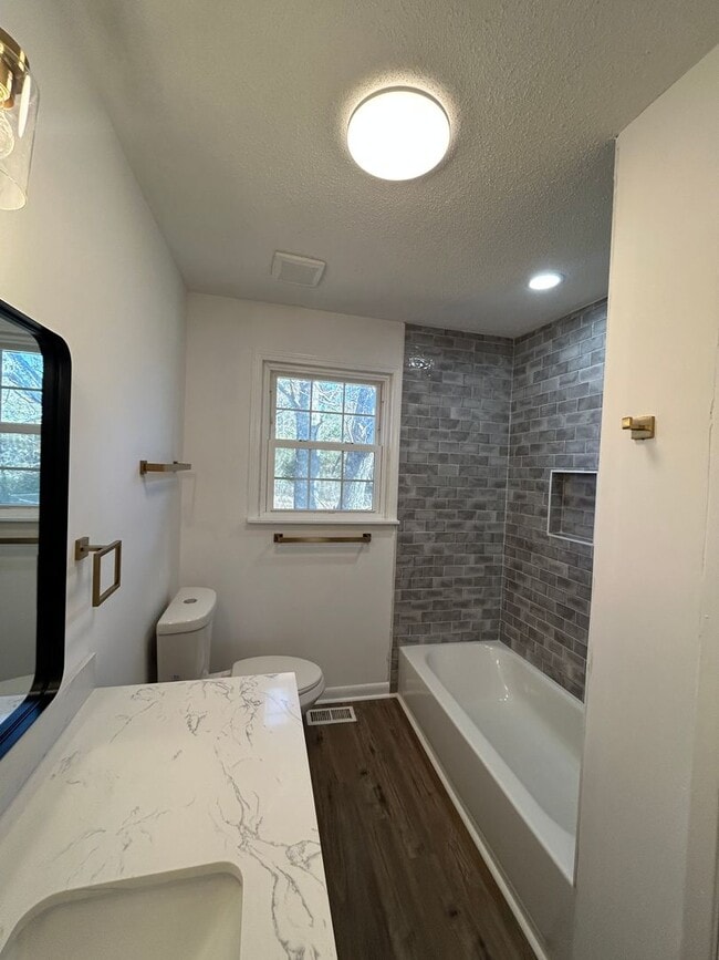 Building Photo - 59 Cricket Ln