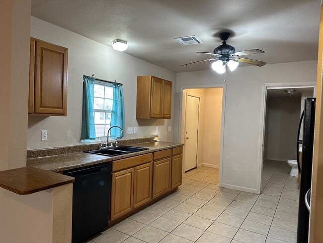 Building Photo - 1517 N Jackson St