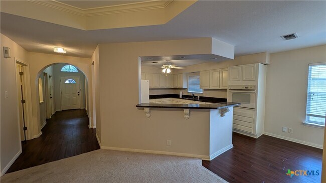 Building Photo - 208 Bonner St