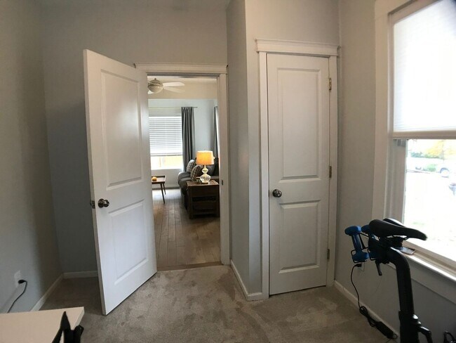 Building Photo - Charming remodeled Bungalow - 2 Bedrooms 1 Bath, 1,104 Sq. Ft.