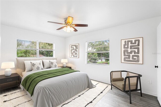 Building Photo - 2865 51st St S