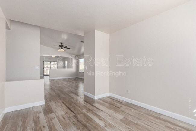 Building Photo - 15820 W Monroe St