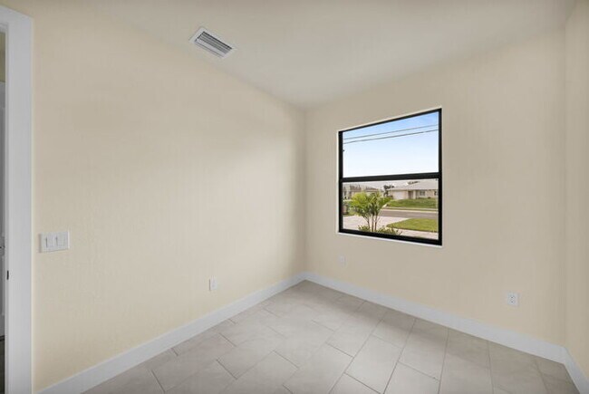 Building Photo - 2102 Andalusia Blvd