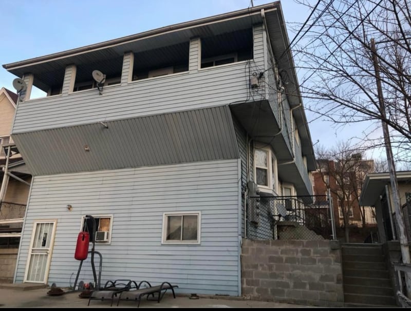 Building Photo - 1521 S 33rd St