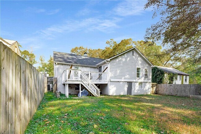 Building Photo - 1674 Browning St SW