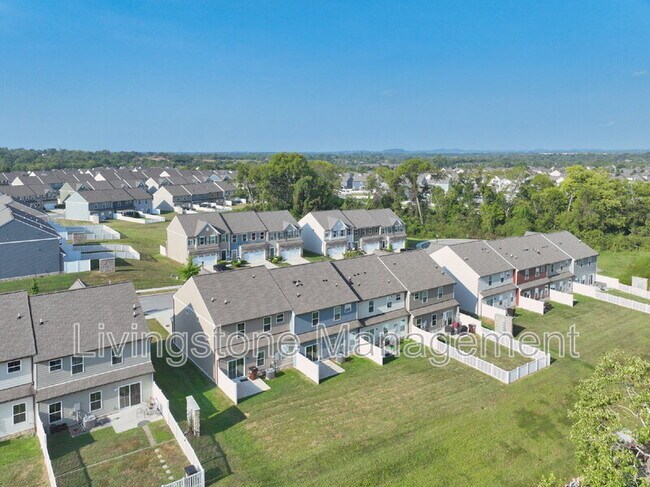 Building Photo - 1472 Carderock Springs Dr