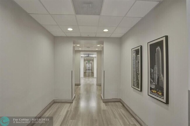 Building Photo - 19390 Collins Ave