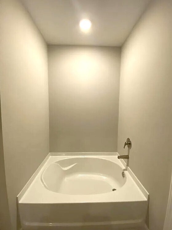 Building Photo - 1479 Lanterns Rest Rd