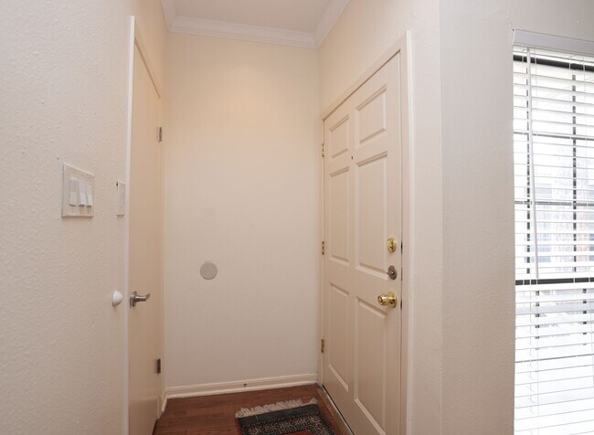 Building Photo - 2001 Bering Dr