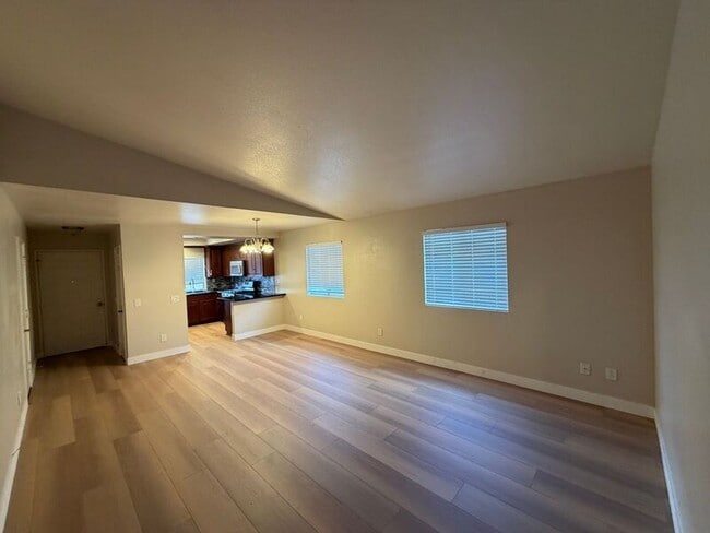 Building Photo - 28138 Bavaria Dr