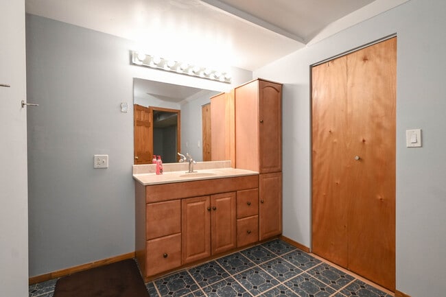 Building Photo - 5495 Chapel Hill