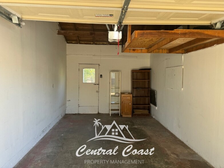 Building Photo - 0 E Foster Rd