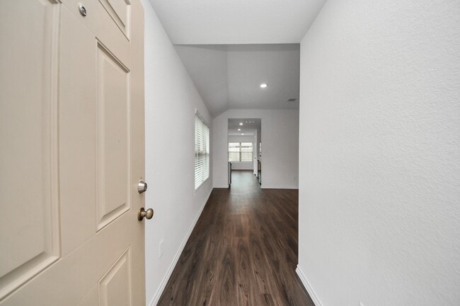 Building Photo - 32615 Orchard Haze Dr