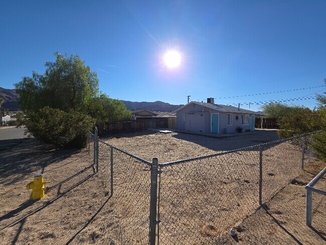 Building Photo - 72041 Joshua Dr