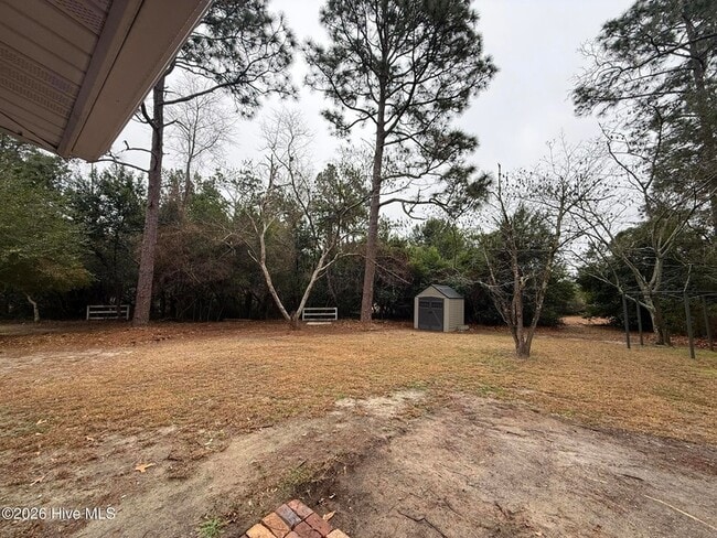 Building Photo - 235 N Pecan St