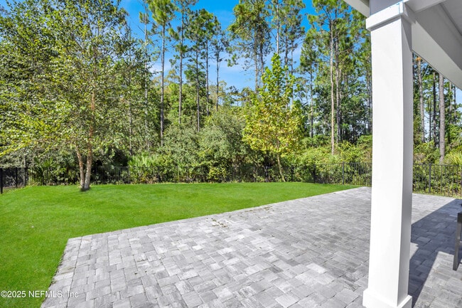 Building Photo - 176 Settler's Landing Dr